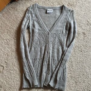 Kirra sweater